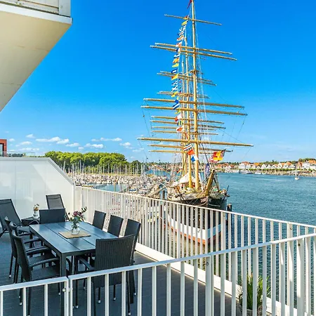 Promenadenvilla 03 11 * Lübeck